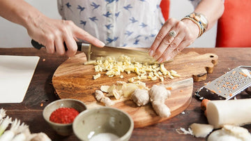 The Science and Wellness Benefits of Ginger: A Comprehensive Guide